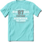 97 Jaar Legend T-Shirt | Zilver - Wit | Grappig Verjaardag en Feest Cadeau | Dames - Heren - Unisex | Kleding Kado | - Licht Blauw - S