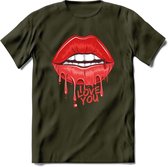 Love You Lips - Valentijn T-Shirt | Grappig Valentijnsdag Cadeautje voor Hem en Haar | Dames - Heren - Unisex | Kleding Cadeau | - Leger Groen - L