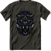 Wolf - Dieren Mandala T-Shirt | Donkerblauw | Grappig Verjaardag Zentangle Dierenkop Cadeau Shirt | Dames - Heren - Unisex | Wildlife Tshirt Kleding Kado | - Donker Grijs - 3XL