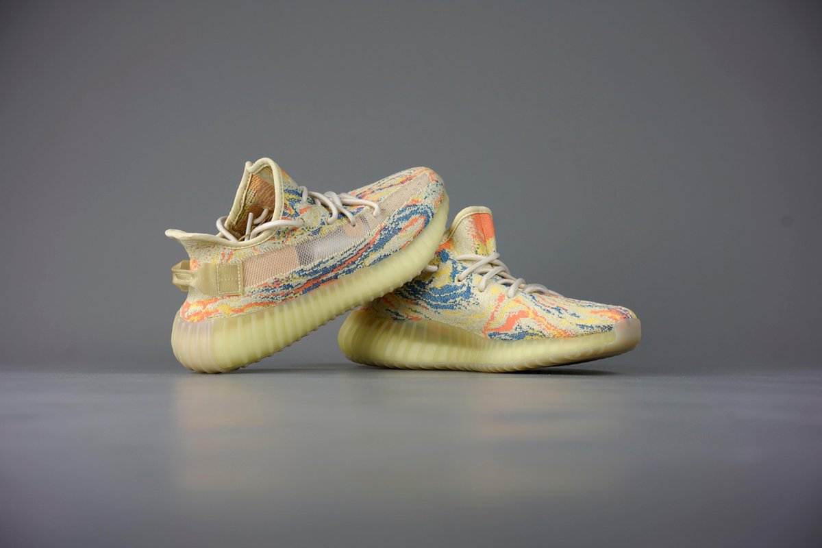 Schoenen Overige sportschoenen Yeezy 350 mx oat Dames Schoenen Sneakers  Overige sportschoenen YEEZY Overige sportschoenen maat 38 sblaw.com.vn