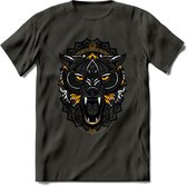 Wolf - Dieren Mandala T-Shirt | Geel | Grappig Verjaardag Zentangle Dierenkop Cadeau Shirt | Dames - Heren - Unisex | Wildlife Tshirt Kleding Kado | - Donker Grijs - 3XL