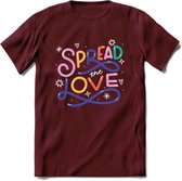 Spread Love | Pride T-Shirt | Grappig LHBTIQ+ / LGBTQ / Gay / Homo / Lesbi Cadeau Shirt | Dames - Heren - Unisex | Tshirt Kleding Kado | - Burgundy - M