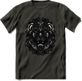 Leeuw - Dieren Mandala T-Shirt | Grijs | Grappig Verjaardag Zentangle Dierenkop Cadeau Shirt | Dames - Heren - Unisex | Wildlife Tshirt Kleding Kado | - Donker Grijs - M