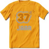37 Jaar Feest T-Shirt | Goud - Zilver | Grappig Verjaardag Cadeau Shirt | Dames - Heren - Unisex | Tshirt Kleding Kado | - Geel - XXL