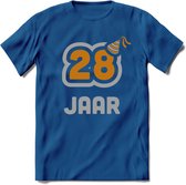 28 Jaar Feest T-Shirt | Goud - Zilver | Grappig Verjaardag Cadeau Shirt | Dames - Heren - Unisex | Tshirt Kleding Kado | - Donker Blauw - S