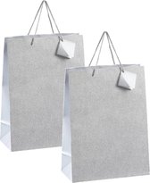Set van 4x stuks luxe papieren giftbags/tasjes met glitters zilver 25 x 33 x 12 cm - cadeau tassen