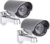 Pakket van 4x stuks dummy beveiligingscamera met LED 11 x 8 x 17 cm - Inbraakbeveiliging - voor binnen en buiten