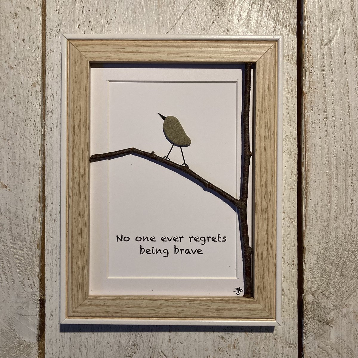 Schilderijtje 3D. No one ever regrets being brave. 16 x 21 cm.