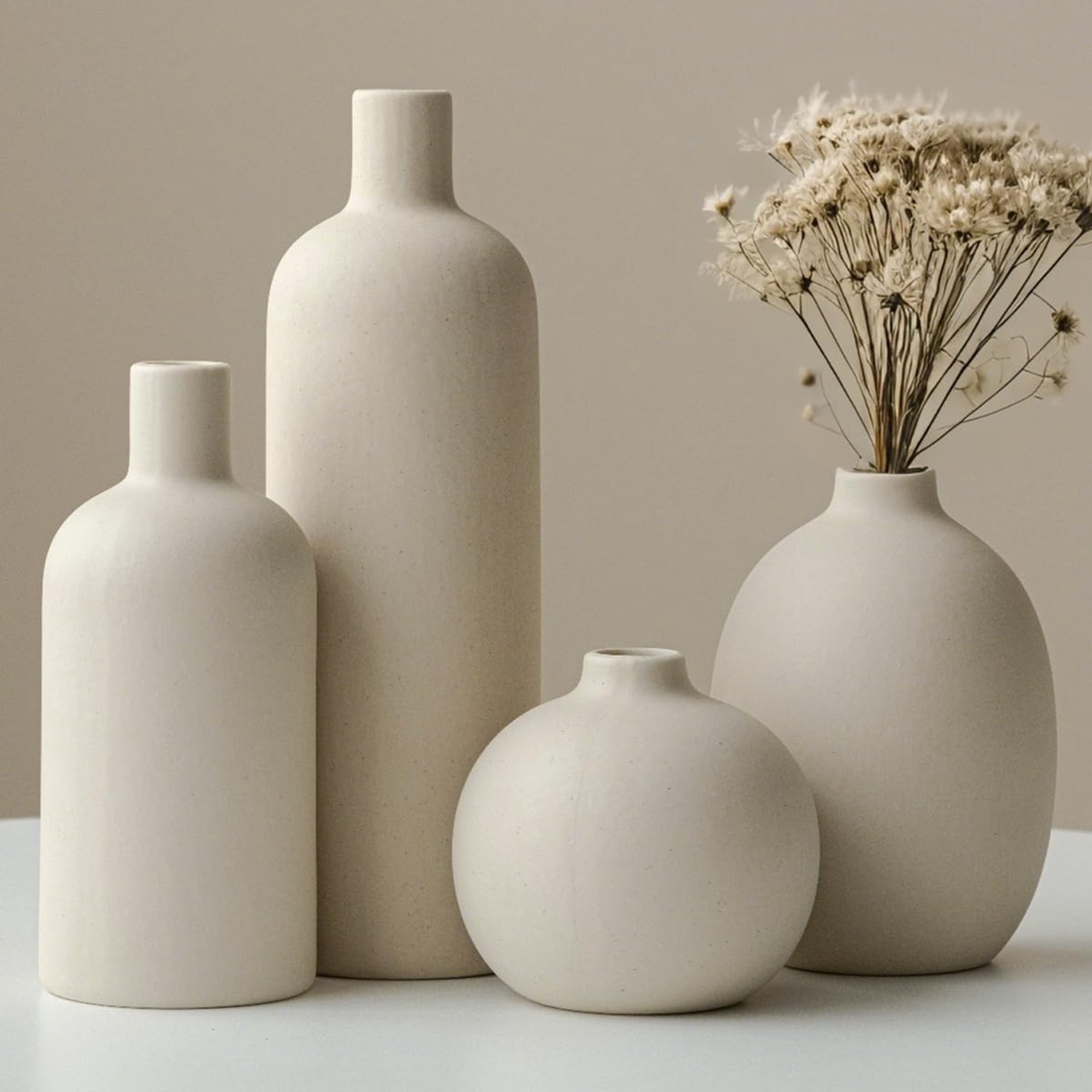 SnelShoppen - Decoratieve keramische vaaset set van 4 - Neutrale tinten in modern boho-design - Perfect voor woonkamer, entree en mantel - Beige keram