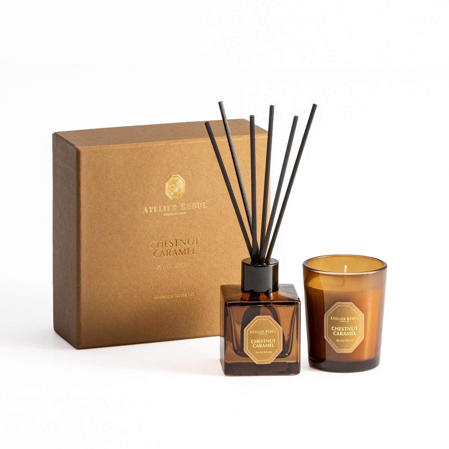 Atelier Rebul Chestnut Caramel - Mini Home Geschenkset - Geurstokjes (50ml) + Geurkaars (65g) - Zoete & Warme geur - Heerlijke Geurverspreider