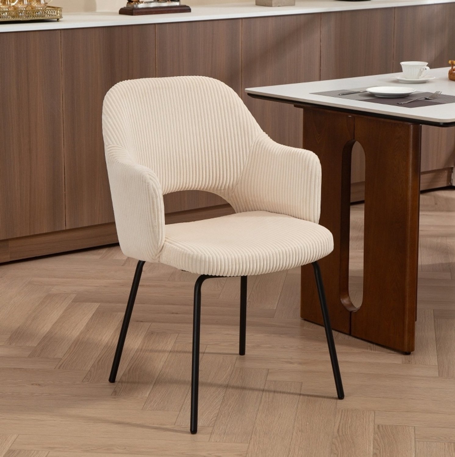CHICFURN Eetkamerstoel - Gepolsterd - Kuipstoel - Beige