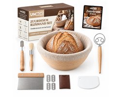 UNBOX Rijsmand - Zuurdesem Starter Set - Brood Bakken - Broodbak Set - Inclusief Rijsmandje - Deegmesje - Deense Deegklopper - Deegschraper - Banneton