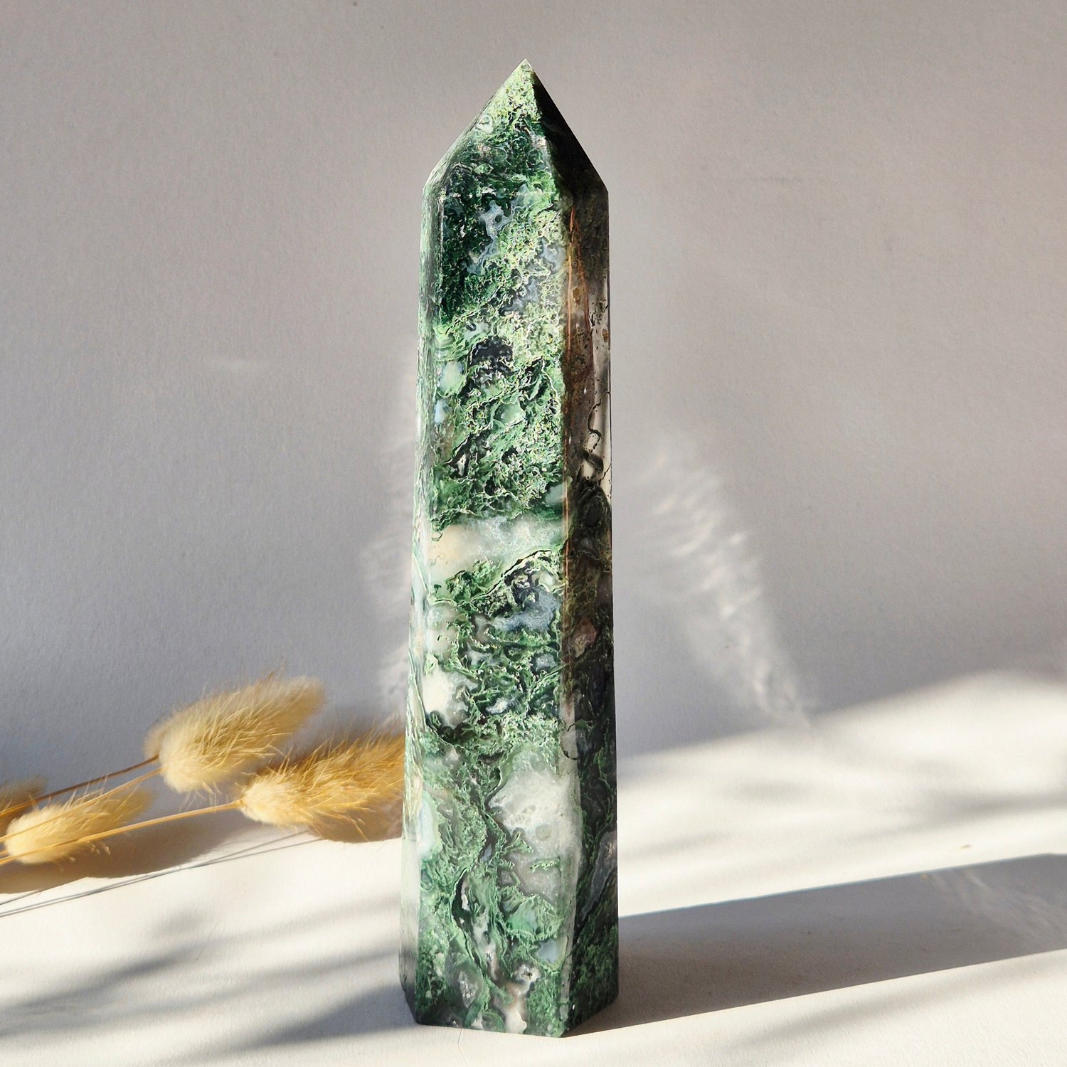 Moonlight Gemstones Mosagaat Toren XXL – 24 cm | Uniek Exemplaar Meerkleurig