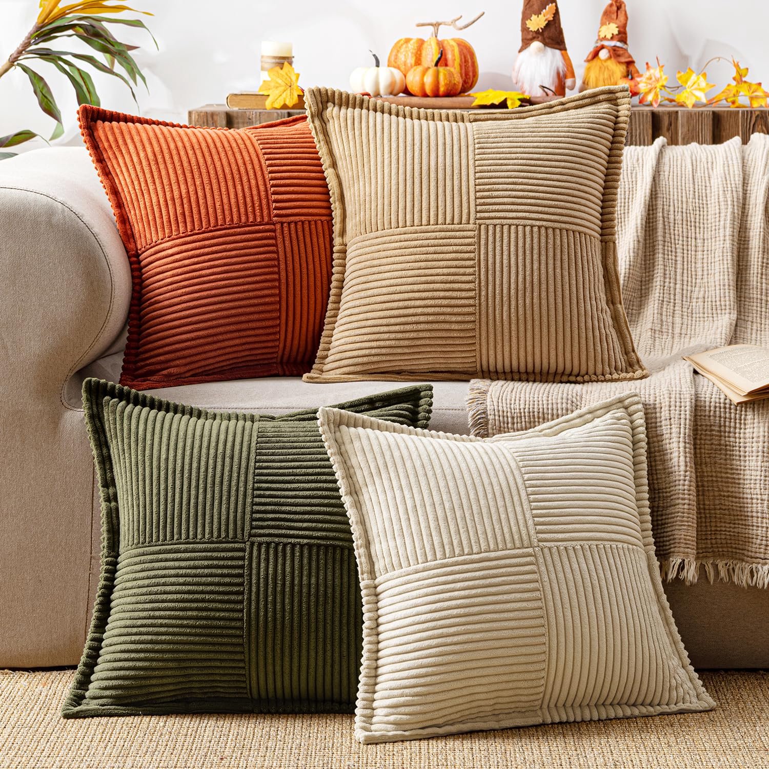 Famanu Set van 4 kussenslopen 40 x 40 cm in bruin corduroy met patchwork en bies, decoratieve kussenhoezen voor woonkamer en slaapkamer, perfect voor een luxueuze uitstraling op je meubels