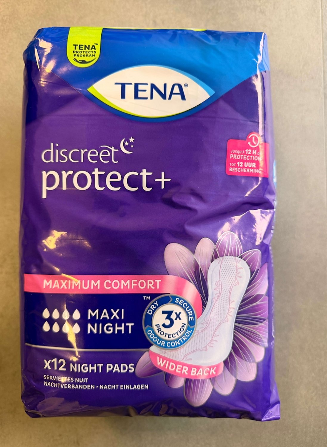 Bol.com Tena Discreet Maxi Night - 12 pads aanbieding