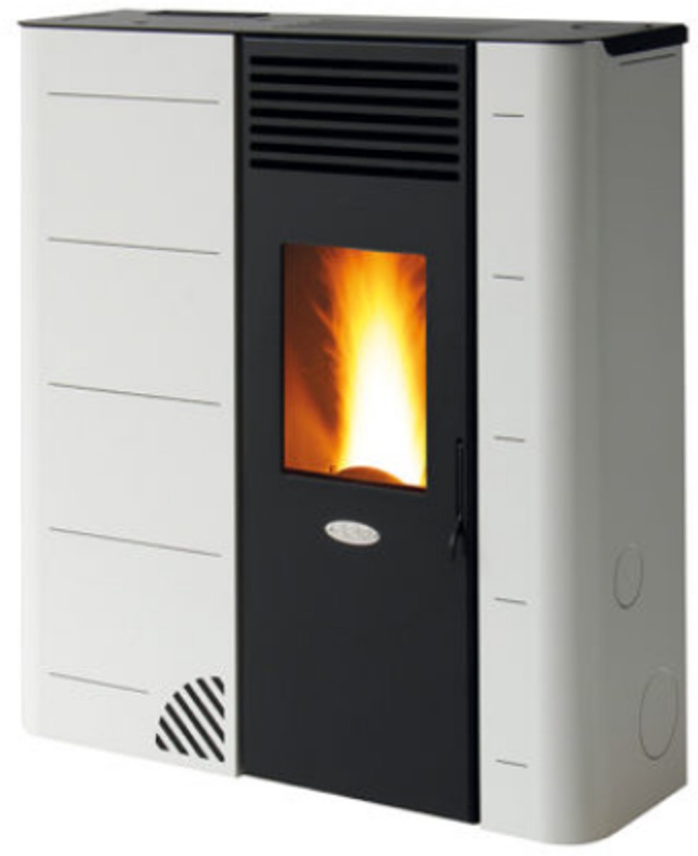 Fair BIO 90S Slim Pelletkachel 8 kW – Slank Designmodel – Hangbaar – Programmeerbaar – Gietijzeren branderpot – Rookafvoer boven/achter – Wit