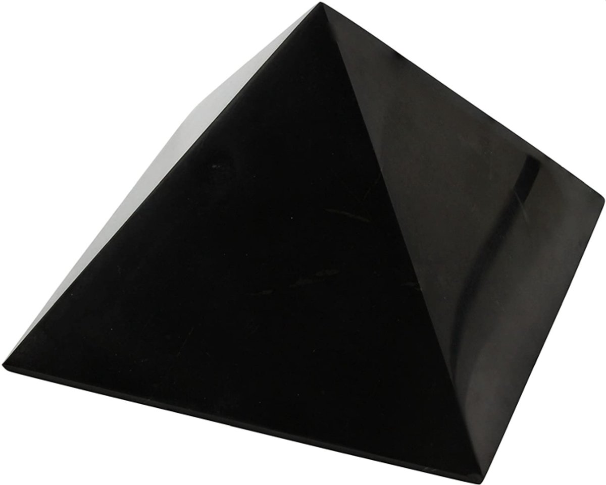 Shungite Pyramide 10 сm
