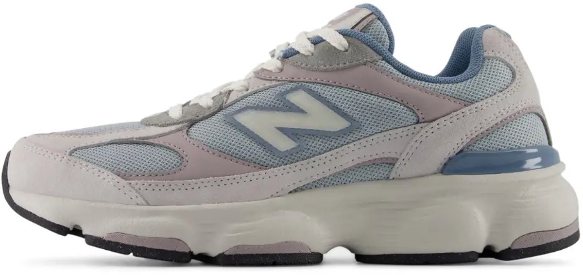 New balance 603 in de kleur . Blauw