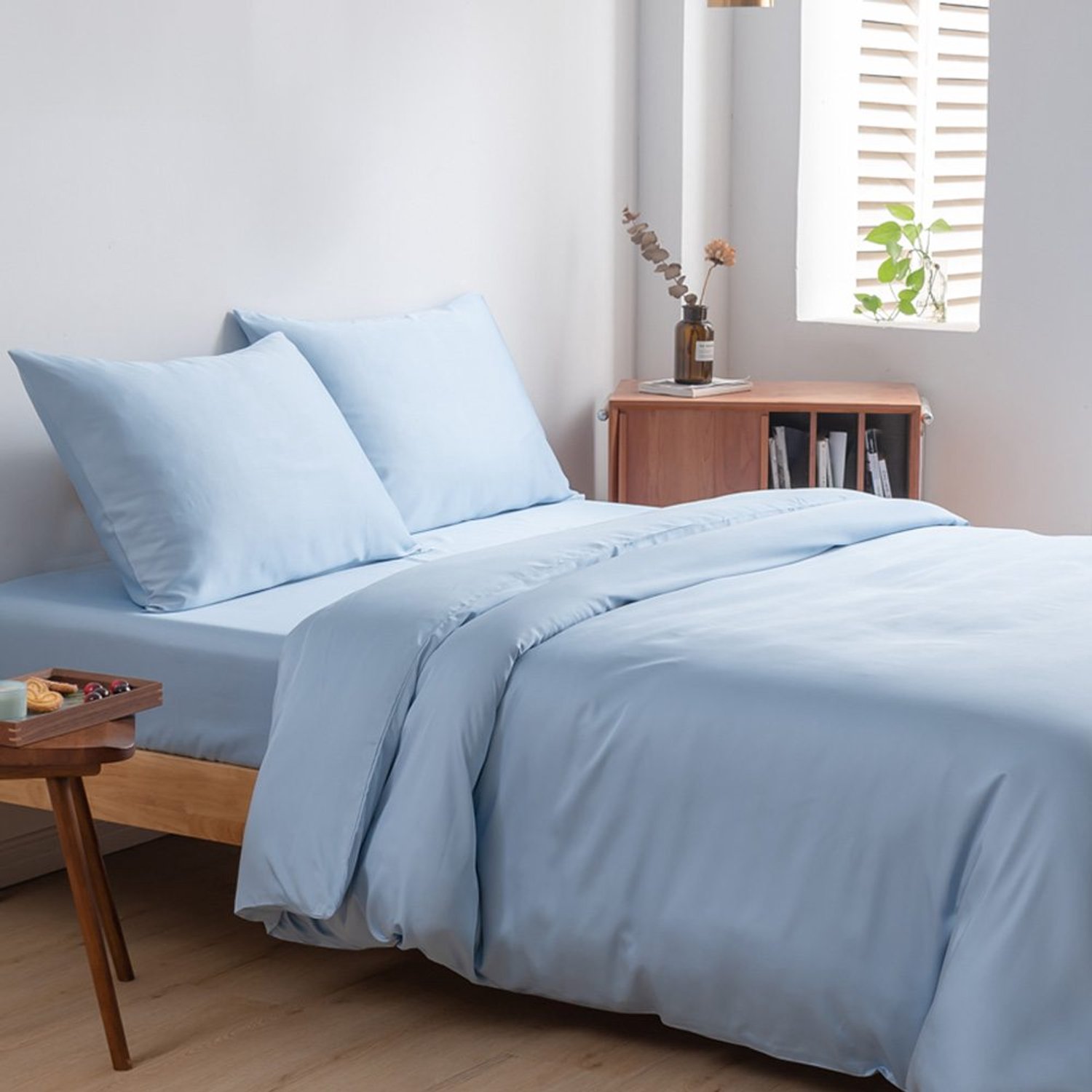 Boomba Bamboo bamboe beddengoedset - Sky Blue - 2-persoons L - dekbedovertrek 200x220 cm, hoeslaken 160x200 cm en 2 kussenslopen 60x70 cm - 400TC satijn Blauw