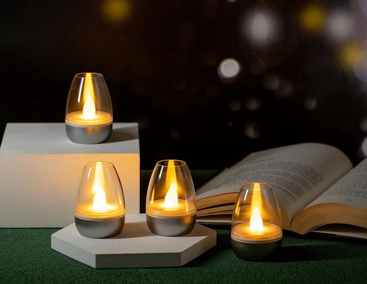 KZQ Set van 4 LED-kaarsen en elektrische theelichtjes - Theelichtjes op zonne-energie voor buiten - Oplaadbare knipperende theelichtjes op zonne-energie - Waterdicht - Geschikt voor weerbestendige decoratie in tuin, terras of balkon