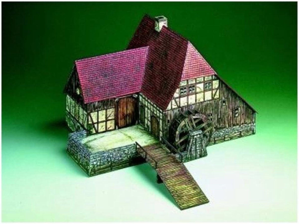 19 x 20 x 11 cm Watermolen Model Kit