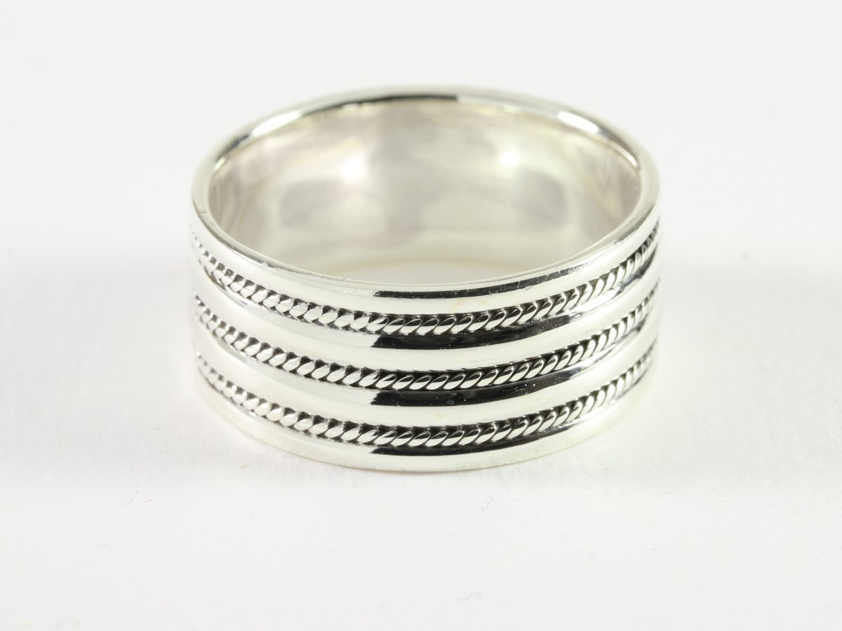Zilveren ring met 3 kabelpatronen - maat 18