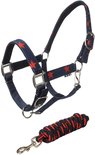 Donkerblauw halster met rode sterrenprint en bijpassend rood met zwart gevlochten halstouw.