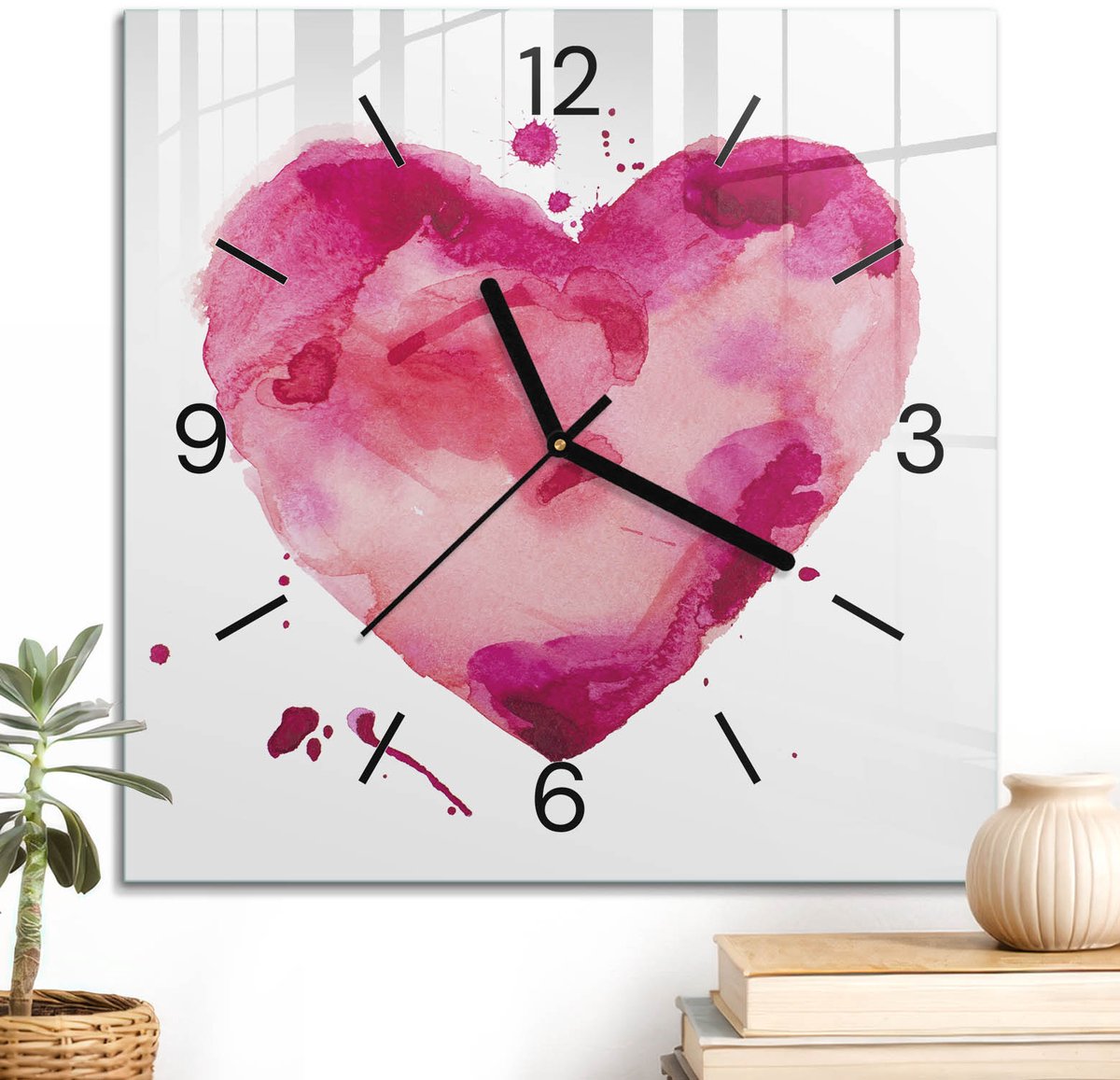ArtPrintCave Roze Glazen Klok - 30x30 cm - Wandklok Vierkant - Kleurrijk Hart Stille Wandklok - Abstractie Wandklok Keuken - Zwarte Klokwijzers