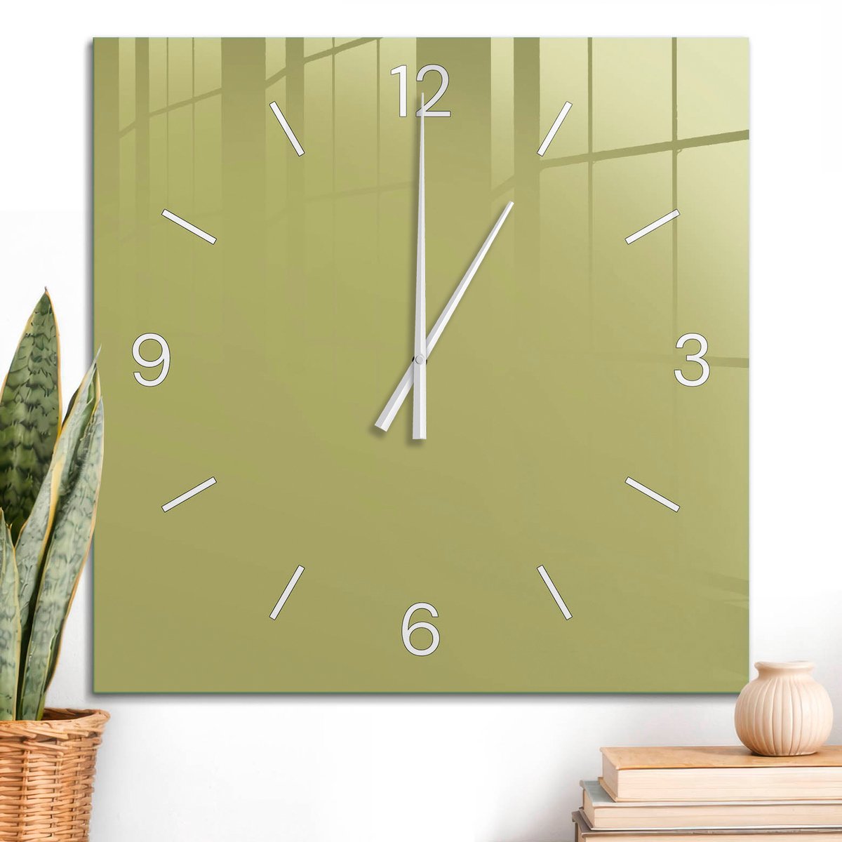 ArtPrintCave Geel Glazen Klok - 60x60 cm - Wandklok Vierkant - Groene Vintage Wandklok Keuken - Abstractie Unieke Klok - Witte Klokwijzers
