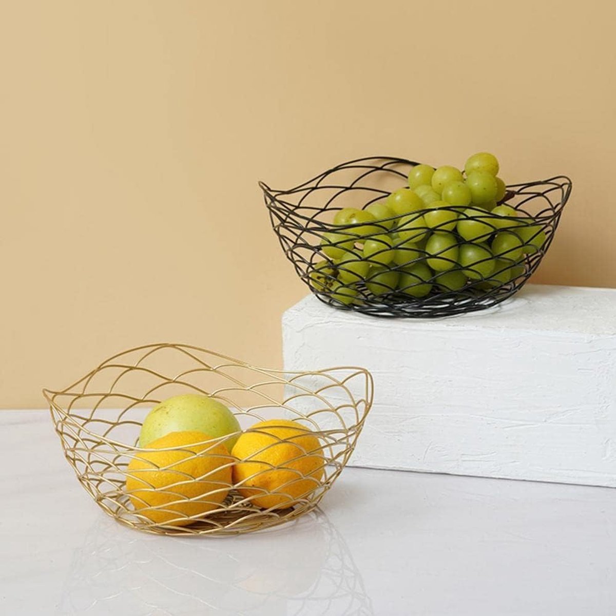 Fruitschaal Creatieve opslagmand Nordic Style Wave Hollow-gesneden Woonkamer Home Snack Opslag Mand Ijzer Fruitschaal for thuis Fruit Bowl (Color : Golden 2)