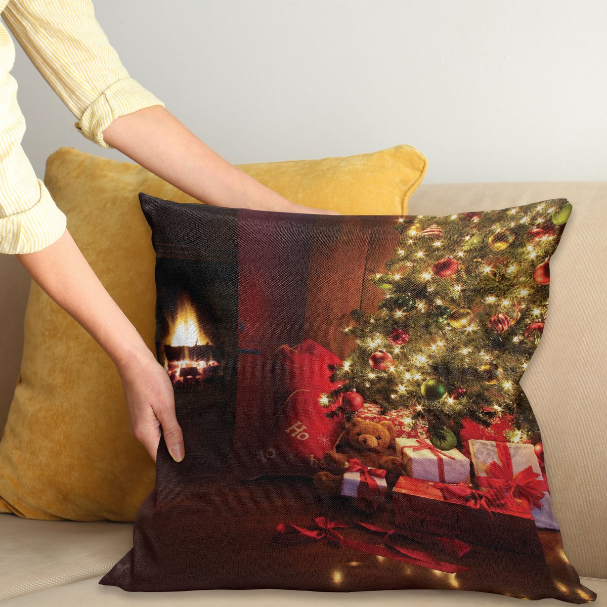 ABAKUHAUS Kerstmis Kussenhoes, Nieuwjaar Weihnachtsbaum, voor de Binnen of Buiten Gebruik Geschikt met Ritssluiting Wasbare Stof, 40 x 40 cm, Geel Rood