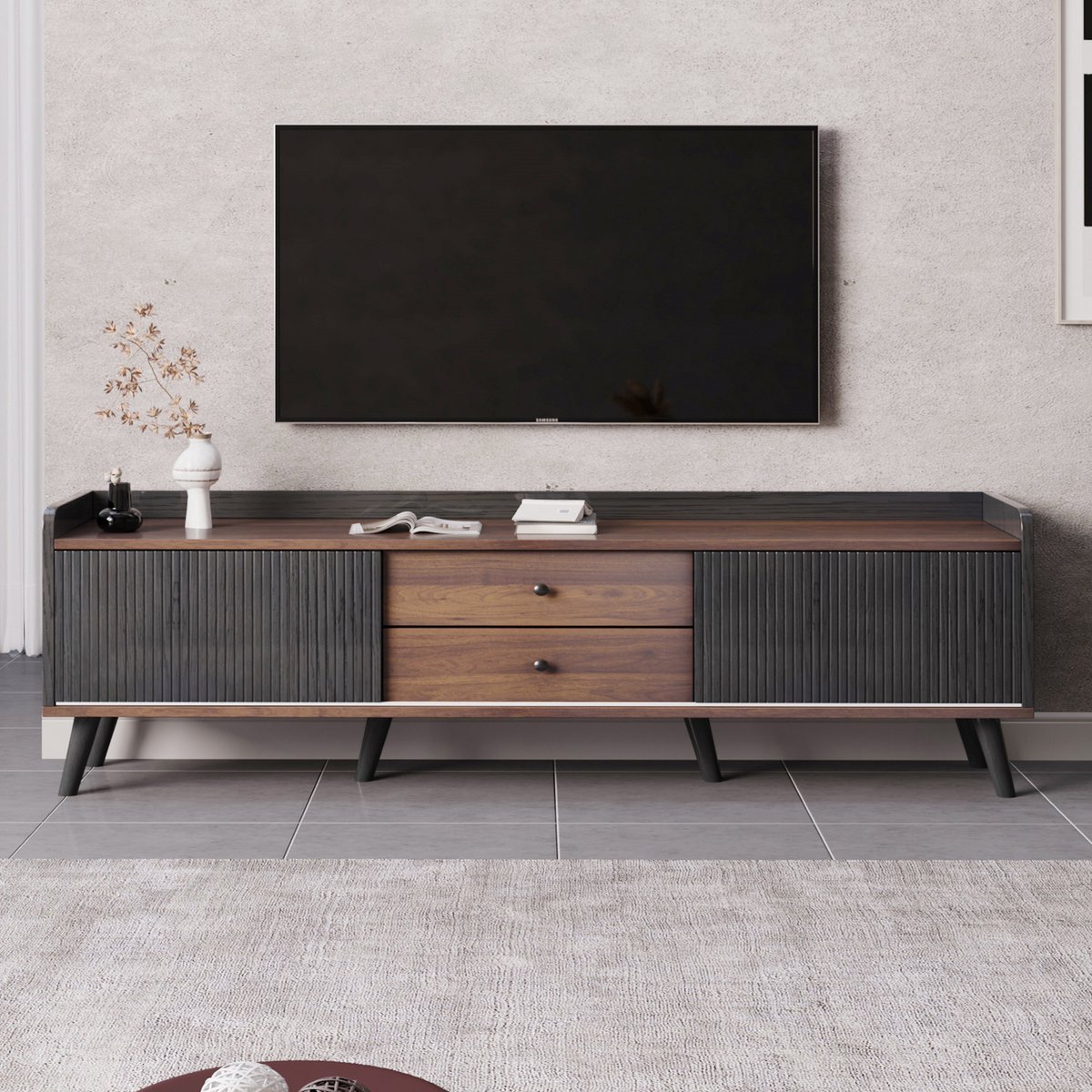 tv meubel met schuifdeuren en lades - Voor woonkamer - 160 cm breed - Zwart en naturel hout - 2 gestreepte schuifdeuren en lades - Antislip opstaande rand - Houten poten