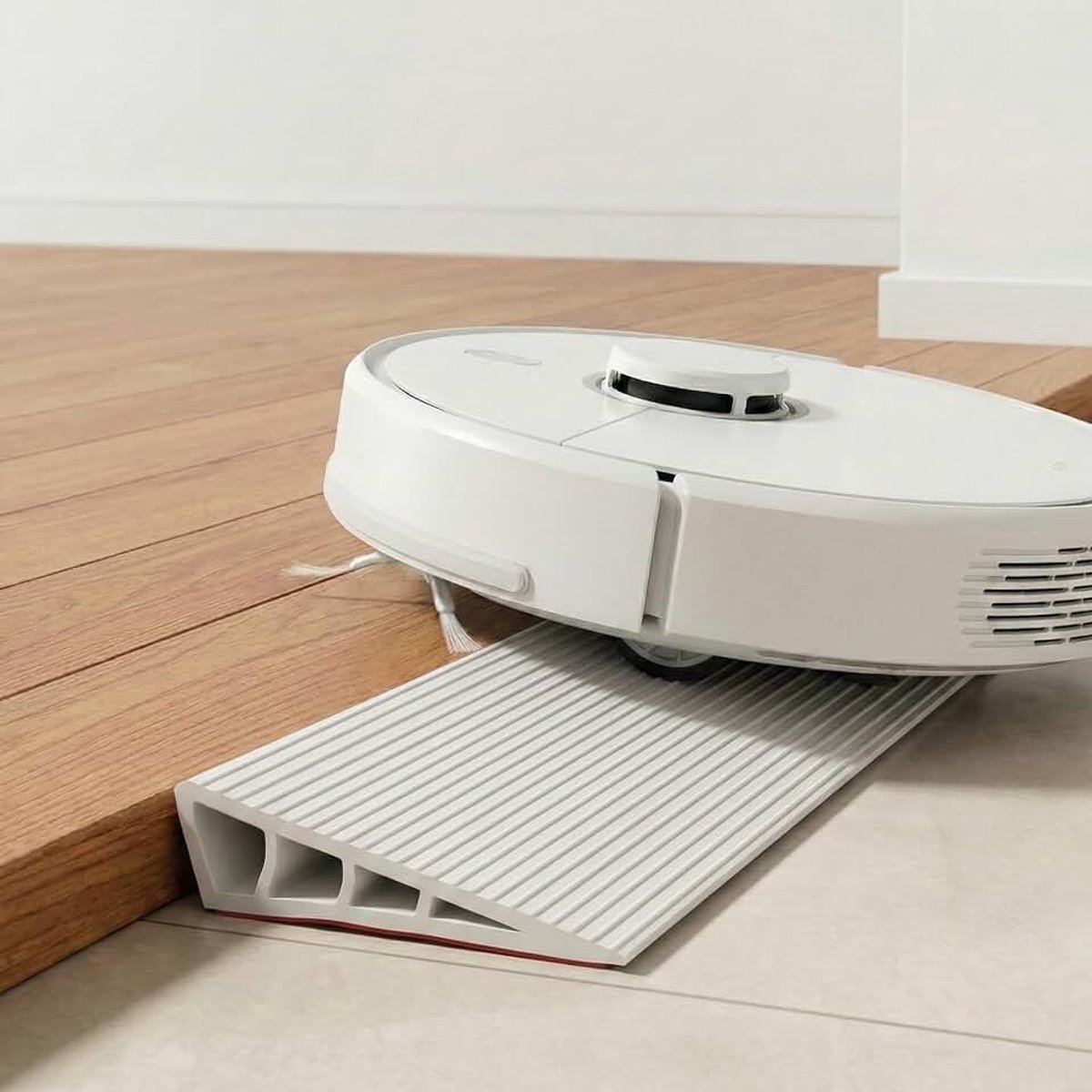 Antislip deuroprit van PVC, oprit voor robotstofzuiger, rolstoeloprit voor deuropeningen, geschikt kinderwagen & rollator, vloerovergangsstrip (Wit, 100 * 10 * 2,5)