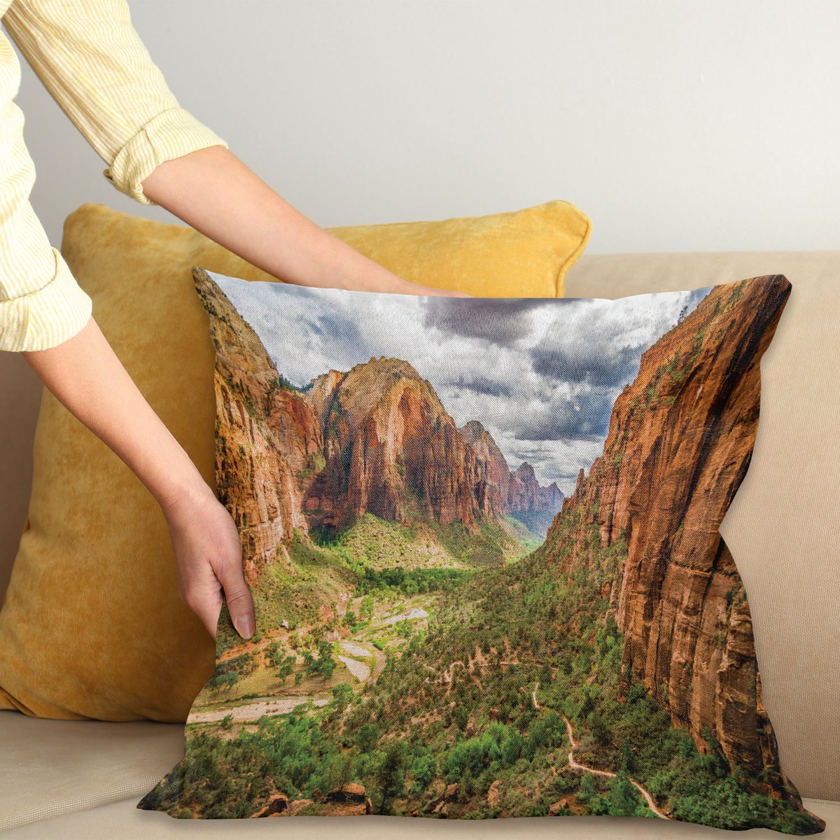 ABAKUHAUS National Parks Sierkussenhoes, Utah Plateau Mojave Desert Southwest Erosion Native Aztec Print, Decoratieve Vierkante Sierkussenhoes, 45 x 45 cm, Bruin Groen