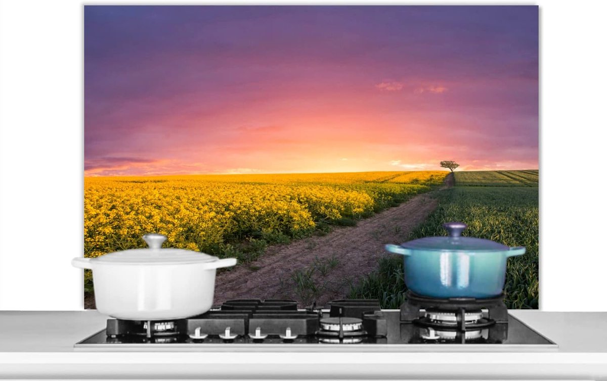 Spatscherm Keuken - 100x65 cm - Bloemen - Weg - Lucht - Geel - Paars - Zonsondergang - Natuur