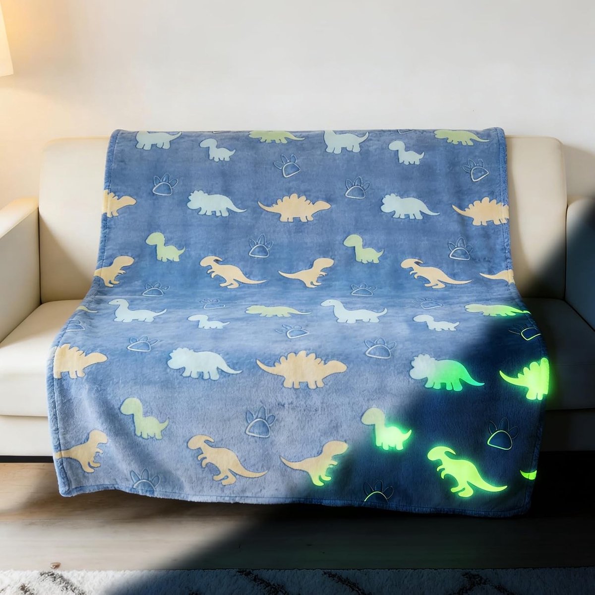 Zachte Glow In The Dark Deken voor Kinderen, Fluffy Dinosaur Dekentje, Perfect voor Verjaardagscadeau, Slaapkamer en Reizen, 50 x 60 inch