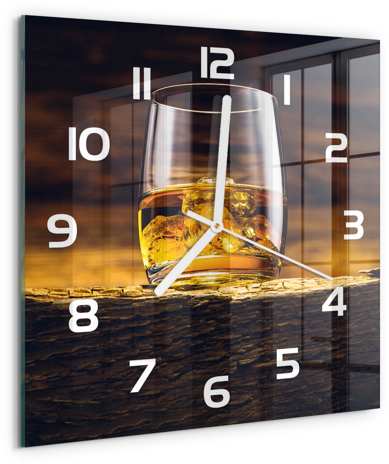 Tulup Wandklok - Bourbon in een glas Wandklok Glas Met Motief - 30x30 cm - Geel Decoratieve Glazen Klok - Witte handen - Vierkante Klok - Gekleurde Glazen Klok - Glazen Klok Met Print