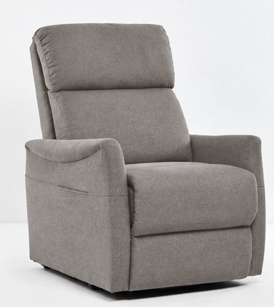 Driekwart aanzicht van een comfortabele taupekleurige Finlandic F-601 relaxstoel met textuur.