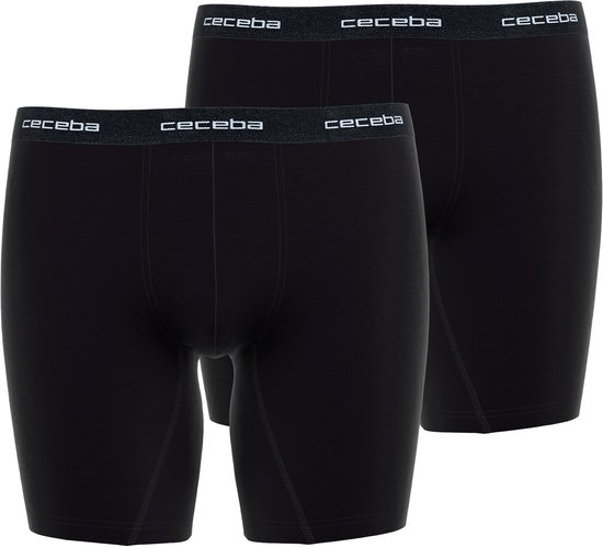 Twee zwarte boxershorts met lange pijpen met Ceceba-logo op de tailleband.