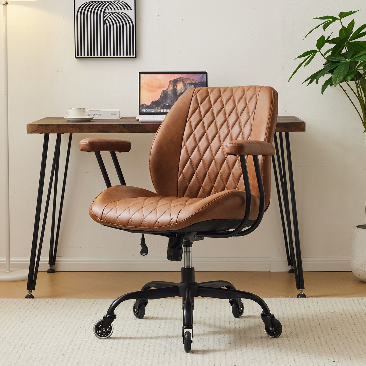 Bruine Leren Bureaustoel Met Verstelbare Armleuningen En Wielen Ergonomische Zitstoel Met Stevige Rugsteun Voor Thuis En Kantoor