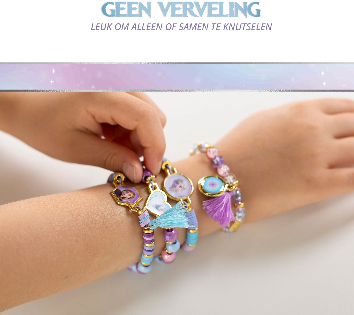 Disney Frozen 2-in-1 Knutselkoffer - 4 armbandjes met 300+ kralen - Gipsfiguren gieten en schilderen - Speelgoed Kinderen - Knutselen - Voor meisjes en jongens - Vanaf 5 jaar - Totum — afbeelding 4