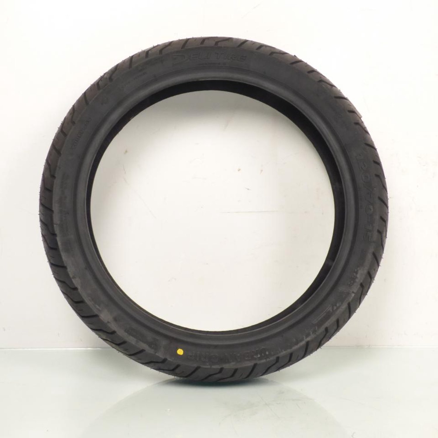 Band 120-70-15 Deli Tire voor Scooter Yamaha 125 Xmax Nieuw