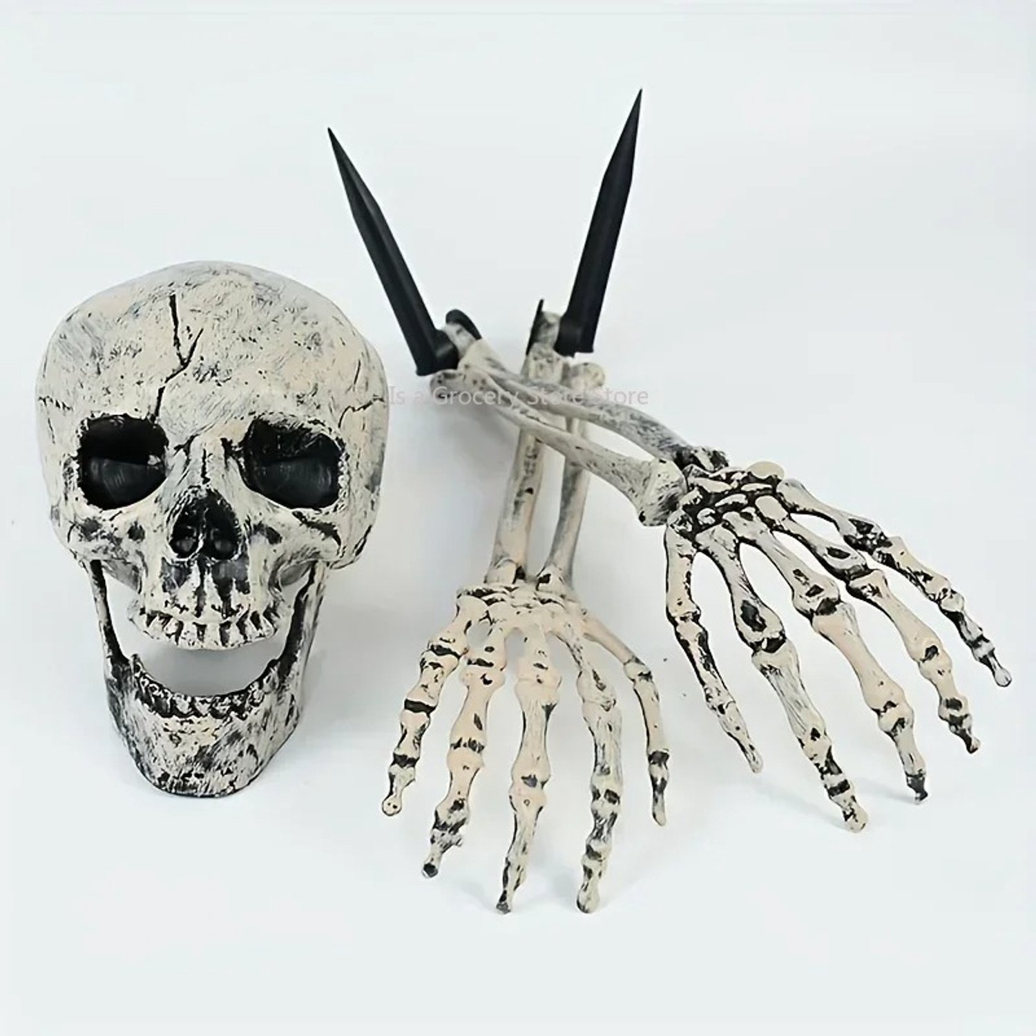 Marqs Halloween skelet - Decoratie - Buiten - Lichtgevend - tuindecoratie - 2 Armen en 1 schedel - Wit - LED - Griezelig