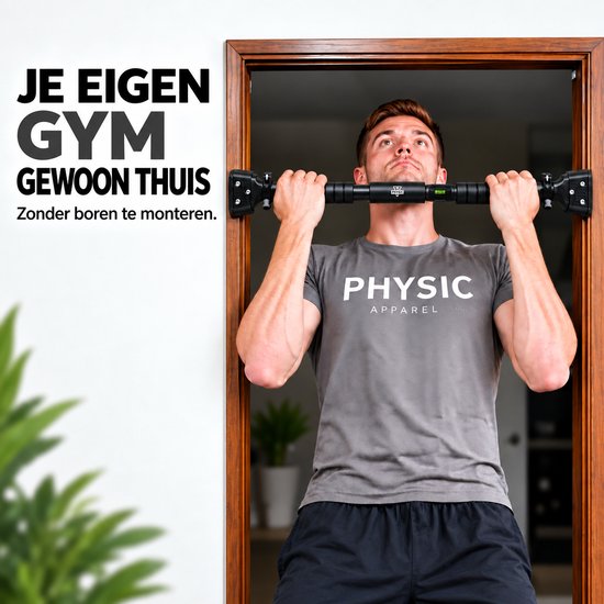 Man met gestrekt bovenlichaam doet een pull-up in een deuropening met de B-Physic pull-up bar. "JE EIGEN GYM GEWOON THUIS"