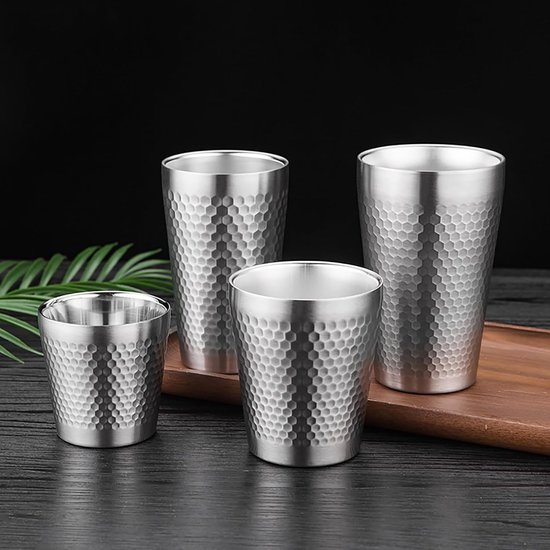 2 stuks roestvrijstalen bekers (180 ml/per, zilver), diamanthamerpatroon, dubbelwandig, kleine ijstheemokken, dikkere koffiekopjes, herbruikbare metalen waterbeker, voor kamperen, buiten, feest — afbeelding 3