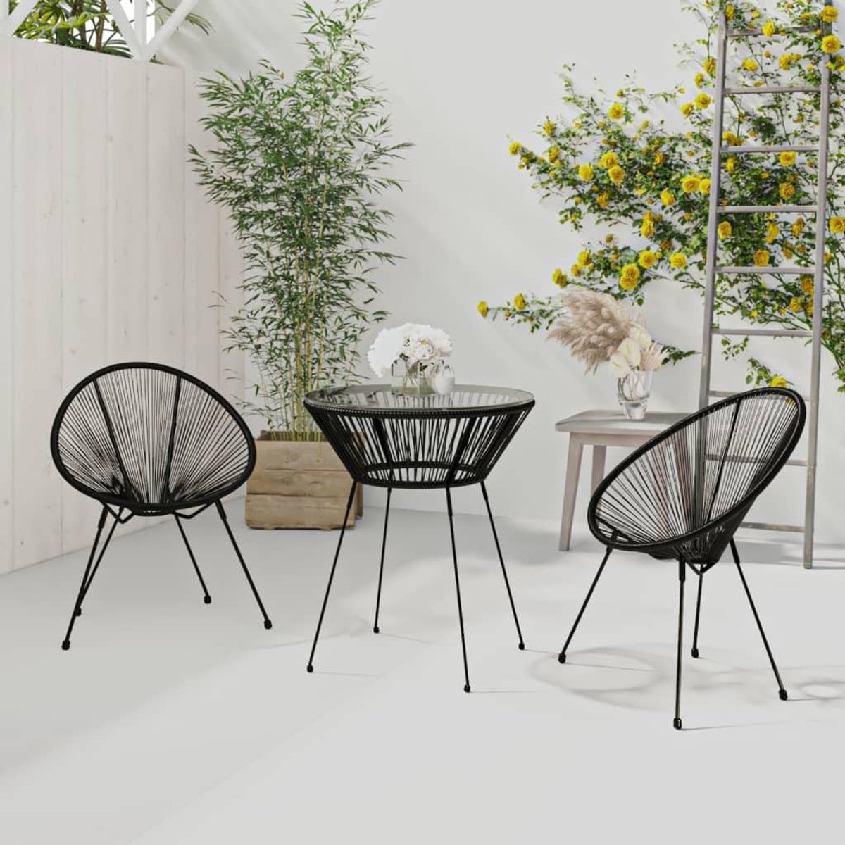 3-delig. Tuineetset zwart gemaakt van waterdicht PVC-rotan met natuurlijk uitziende rotan-look, gepoedercoat stalen frame en maximaal 110 kg per zitplaats