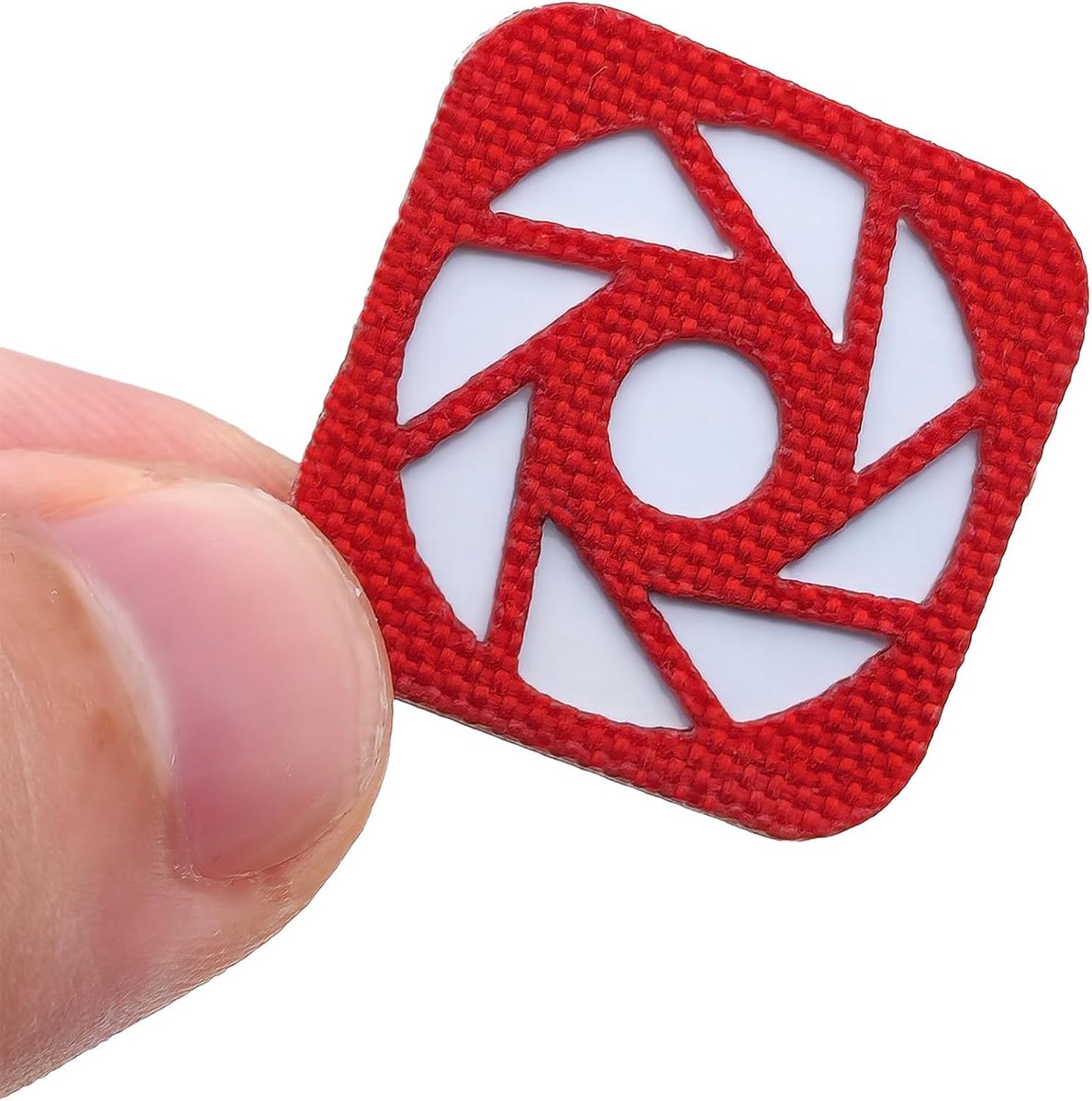 Mini Photo Camera Shutter Aperture Aperture Cat Eye Patch Hook Supported For Photographers Camera Bags Backpacks EDC - ShopVlot