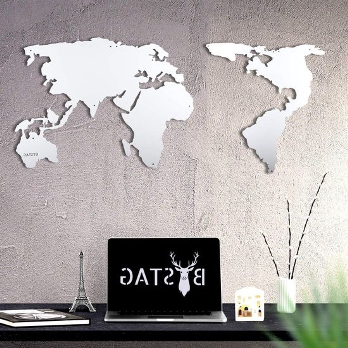 Metalen Wanddecoratie - Wereldkaart Silhouet - Woonkamer Inrichten - 100% Metaal - 60 x 120 cm - Wit