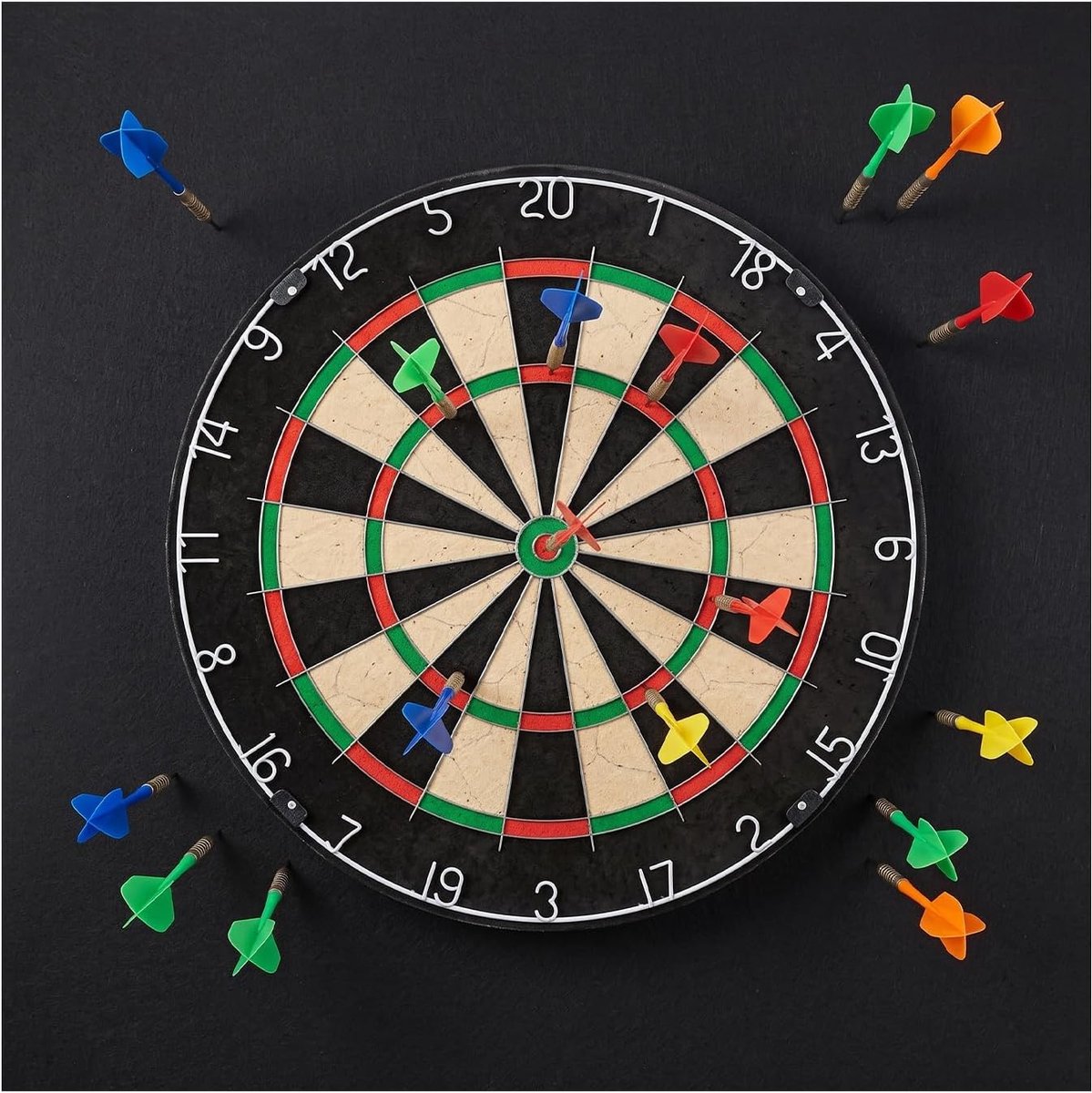 4 stuks muurbescherming voor dartbord, zelfklevend vilt, genaaide randen, wandbescherming en achterkant van kurk, zwart