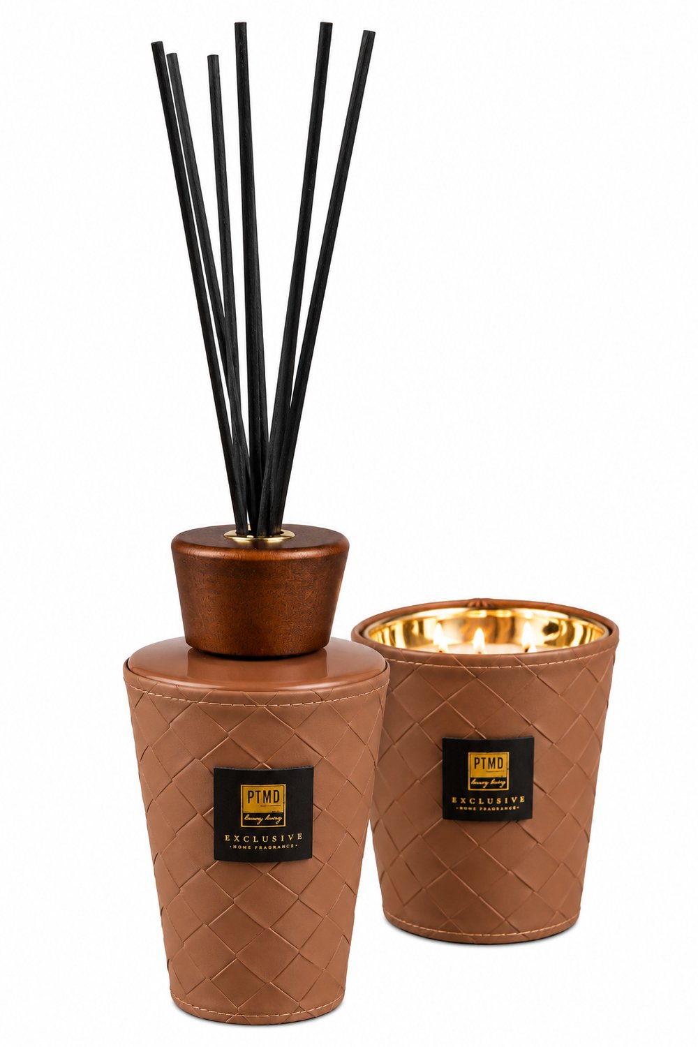 PTMD Exclusive Oak Blackcurrant - Geschenkset Geurkaars 900 g & Geurstokjes 1 L